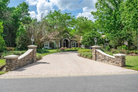 House in Ocala, Florida 4 bedrooms, 436.55 sq.m. № 1637562 - photo 6