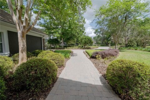House in Ocala, Florida 4 bedrooms, 436.55 sq.m. № 1637562 - photo 11