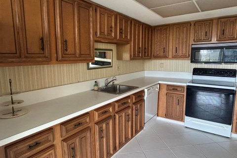 Купить кондоминиум в Палм-Бич-Гарденс, Флорида 3 комнаты, 119.57м2, № 2083486 - фото 11