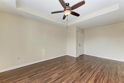 Copropriété à vendre à Sarasota, Floride: 3 chambres, 121.7 m2 № 1546396 - photo 9