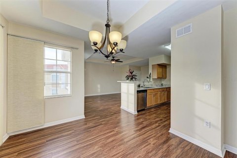 Copropriété à vendre à Sarasota, Floride: 3 chambres, 121.7 m2 № 1546396 - photo 12