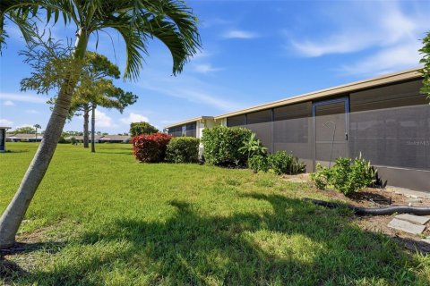 Condo in Bradenton, Florida, 1 bedroom  № 2197036 - photo 21