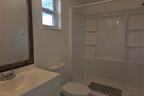 Villa ou maison à louer à Kissimmee, Floride: 2 chambres, 95.22 m2 № 2099843 - photo 30