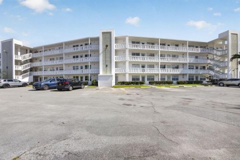 Condo in West Palm Beach, Florida, 2 bedrooms  № 2183104 - photo 28