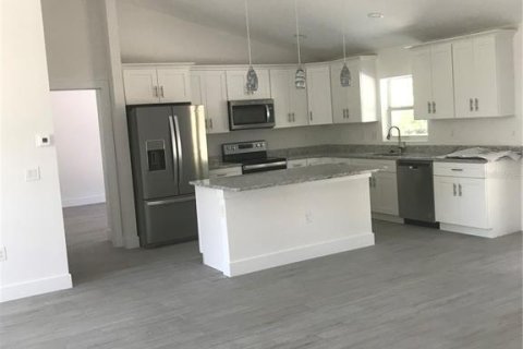 Casa en venta en North Port, Florida, 3 dormitorios, 140.1 m2 № 2239343 - foto 14