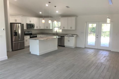 Casa en venta en North Port, Florida, 3 dormitorios, 140.1 m2 № 2239343 - foto 10