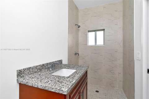 Casa en venta en Homestead, Florida, 4 dormitorios, 145.58 m2 № 1741270 - foto 21