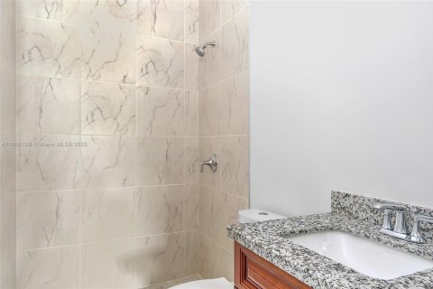 Casa en venta en Homestead, Florida, 4 dormitorios, 145.58 m2 № 1741270 - foto 14