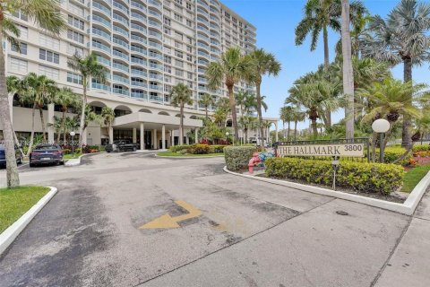 Condominio en venta en Hollywood, Florida, 1 dormitorio, 83.61 m2 № 2019587 - foto 20