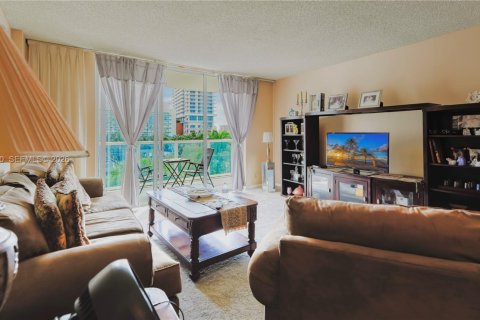 Condominio en venta en Hollywood, Florida, 1 dormitorio, 83.61 m2 № 2019587 - foto 24