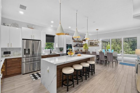 Casa en venta en Palm Coast, Florida, 4 dormitorios, 225.85 m2 № 2384231 - foto 14