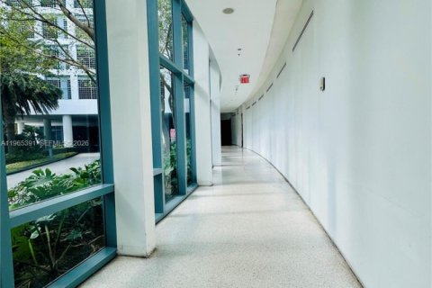 Copropriété à louer à Miami, Floride: 1 chambre, 71.81 m2 № 2027114 - photo 24