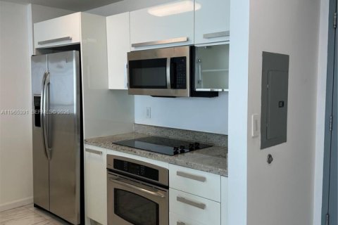 Copropriété à louer à Miami, Floride: 1 chambre, 71.81 m2 № 2027114 - photo 15