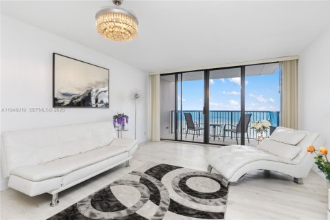Condo in Hollywood, Florida, 1 bedroom  № 2003082