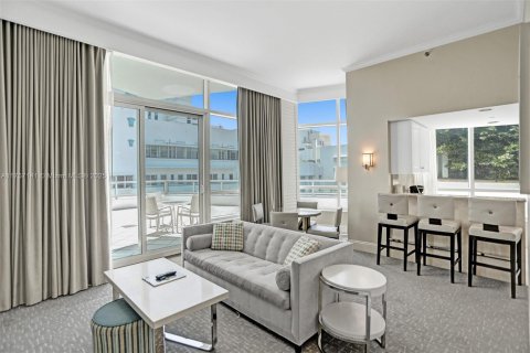 Copropriété à vendre à Miami Beach, Floride: 2 chambres, 138.98 m2 № 1979728 - photo 10