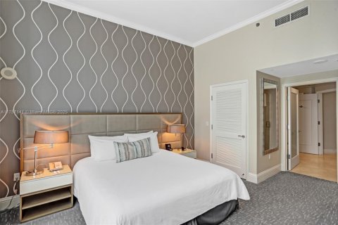 Copropriété à vendre à Miami Beach, Floride: 2 chambres, 138.98 m2 № 1979728 - photo 21