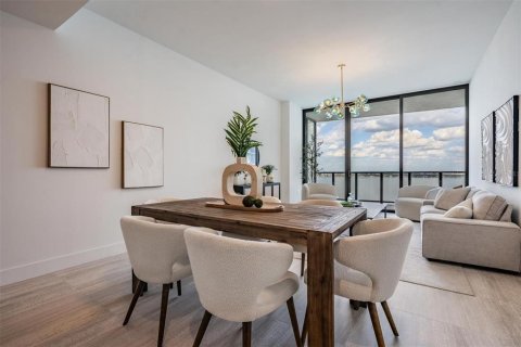 Купить кондоминиум в Тампа, Флорида 6 комнат, 214.14м2, № 2233285 - фото 10