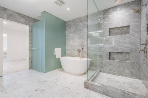 Купить кондоминиум в Тампа, Флорида 6 комнат, 214.14м2, № 2233285 - фото 20