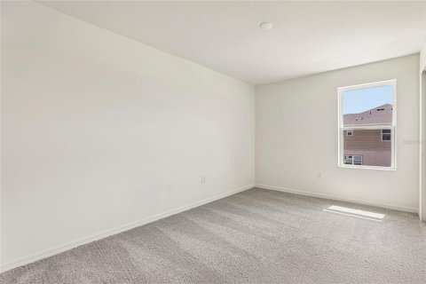 Townhouse in Lake Wales, Florida 3 bedrooms, 156.54 sq.m. № 2296813 - photo 13