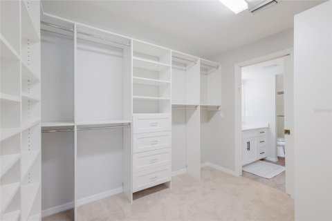 House in Boca Grande, Florida 3 bedrooms, 245.63 sq.m. № 2205293 - photo 7