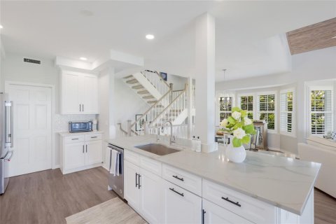 House in Boca Grande, Florida 3 bedrooms, 245.63 sq.m. № 2205293 - photo 24