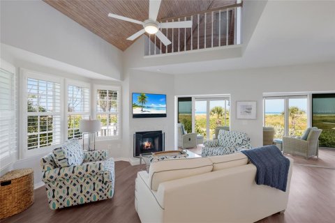 House in Boca Grande, Florida 3 bedrooms, 245.63 sq.m. № 2205293 - photo 20