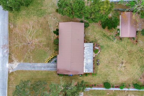House in Thonotosassa, Florida 3 bedrooms, 127.09 sq.m. № 2231647 - photo 28