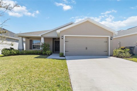 Villa ou maison à vendre à Davenport, Floride: 3 chambres, 148.27 m2 № 1572185 - photo 1
