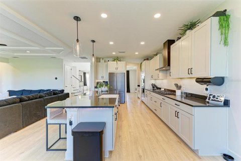 Casa en venta en Bradenton, Florida, 5 dormitorios, 356.37 m2 № 1915614 - foto 26