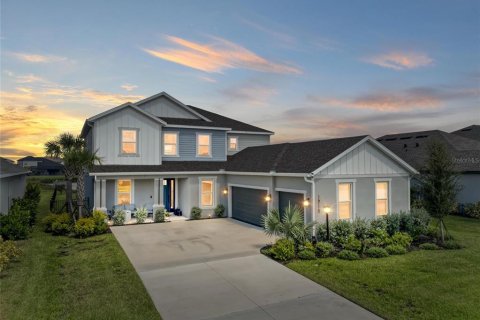 Casa en venta en Bradenton, Florida, 5 dormitorios, 356.37 m2 № 1915614 - foto 1