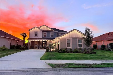 Casa en venta en Bradenton, Florida, 5 dormitorios, 356.37 m2 № 1915614 - foto 3