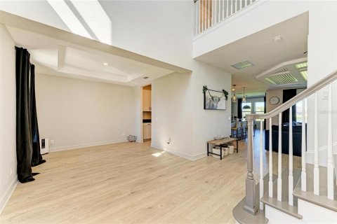 Casa en venta en Bradenton, Florida, 5 dormitorios, 356.37 m2 № 1915614 - foto 21