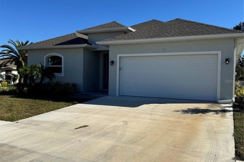 House in Englewood, Florida 3 bedrooms, 191.38 sq.m. № 2099012 - photo 2