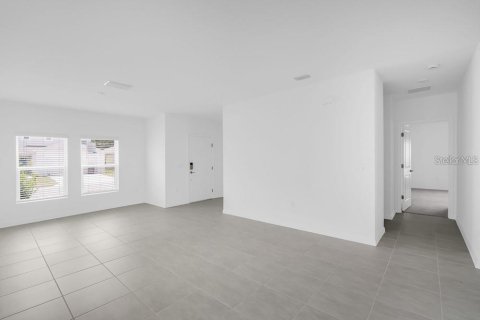 Villa ou maison à louer à Lakeland, Floride: 4 chambres, 183.39 m2 № 1886994 - photo 4