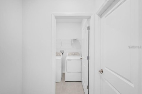 Villa ou maison à louer à Lakeland, Floride: 4 chambres, 183.39 m2 № 1886994 - photo 27