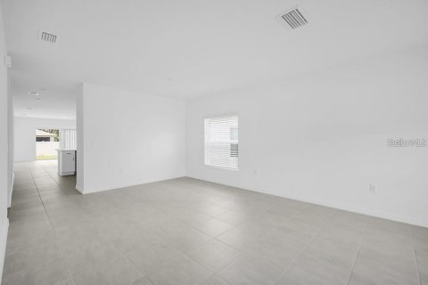 Villa ou maison à louer à Lakeland, Floride: 4 chambres, 183.39 m2 № 1886994 - photo 6
