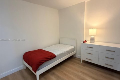 Купить кондоминиум в Майами-Бич, Флорида 2 спальни, 125.42м2, № 1987915 - фото 16