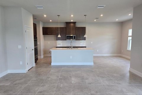 House in Lakewood Ranch, Florida 4 bedrooms, 190.08 sq.m. № 1851186 - photo 5