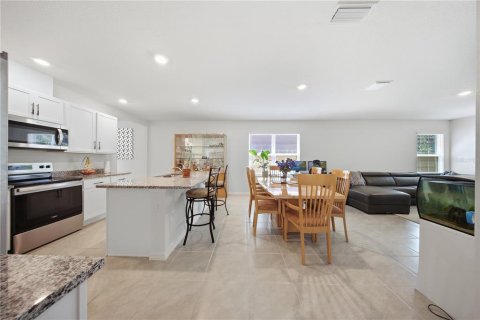 Villa ou maison à vendre à DeLand, Floride: 3 chambres, 150.22 m2 № 2216457 - photo 7