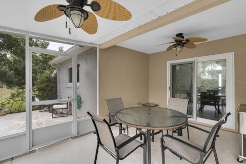 House in New Port Richey, Florida 2 bedrooms, 105.82 sq.m. № 1616930 - photo 21