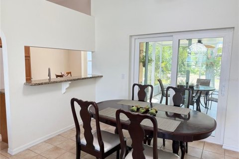 House in New Port Richey, Florida 2 bedrooms, 105.82 sq.m. № 1616930 - photo 12