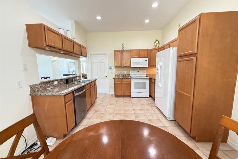 House in New Port Richey, Florida 2 bedrooms, 105.82 sq.m. № 1616930 - photo 9