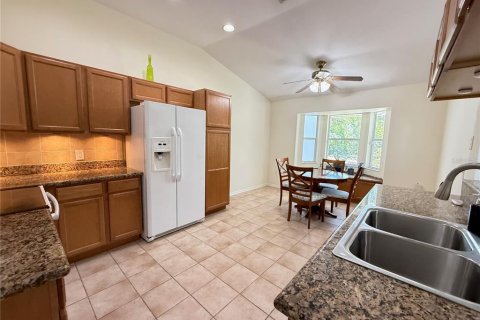 House in New Port Richey, Florida 2 bedrooms, 105.82 sq.m. № 1616930 - photo 8