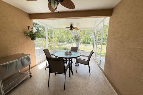 House in New Port Richey, Florida 2 bedrooms, 105.82 sq.m. № 1616930 - photo 4