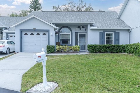 House in New Port Richey, Florida 2 bedrooms, 105.82 sq.m. № 1616930 - photo 1