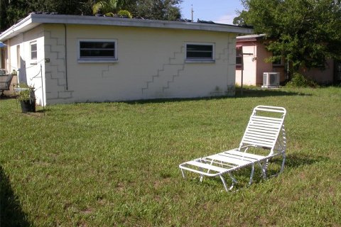Casa en venta en Saint Petersburg, Florida, 2 dormitorios, 107.02 m2 № 1887140 - foto 28