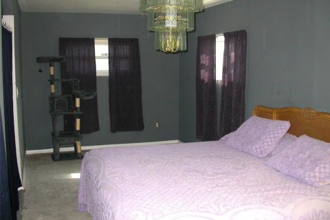 Casa en venta en Saint Petersburg, Florida, 2 dormitorios, 107.02 m2 № 1887140 - foto 13