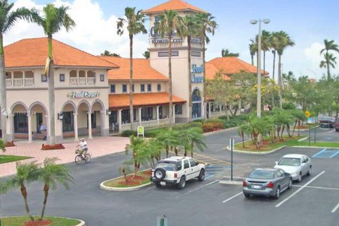 Купить коммерческую недвижимость в Хомстед, Флорида № 2037681 - фото 4