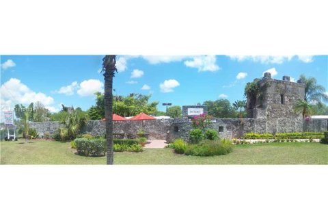 Купить коммерческую недвижимость в Хомстед, Флорида № 2037681 - фото 6