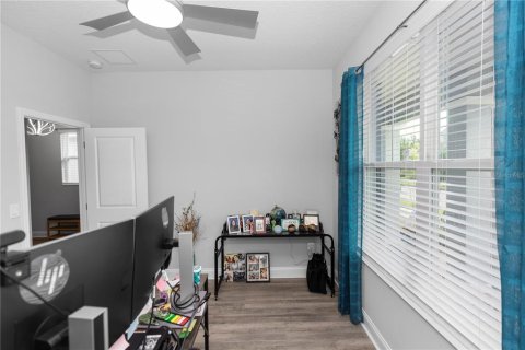 House in DeBary, Florida 3 bedrooms, 148.92 sq.m. № 1795199 - photo 23